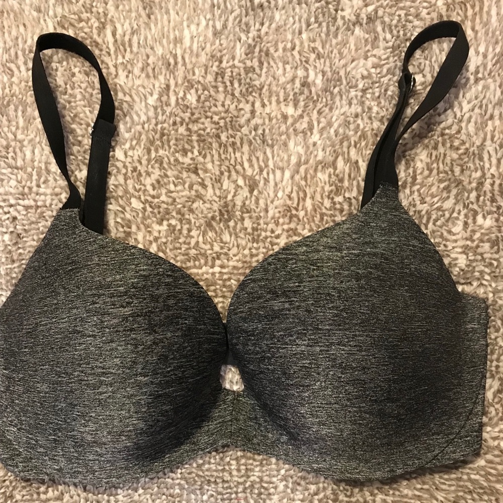 VICTORIA SECRET PINK PUSHUP BRA. Size 34DD